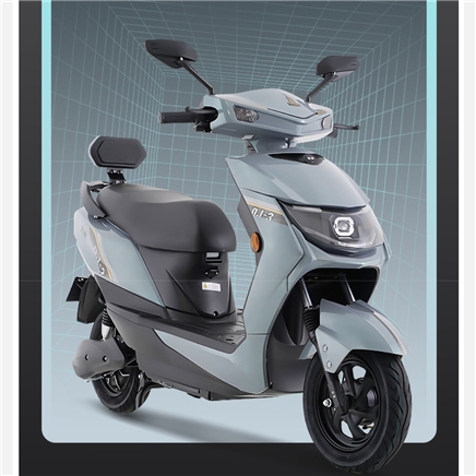 五羊  电动车 长跑侠2代 60v20a超威a8石墨烯-约140里